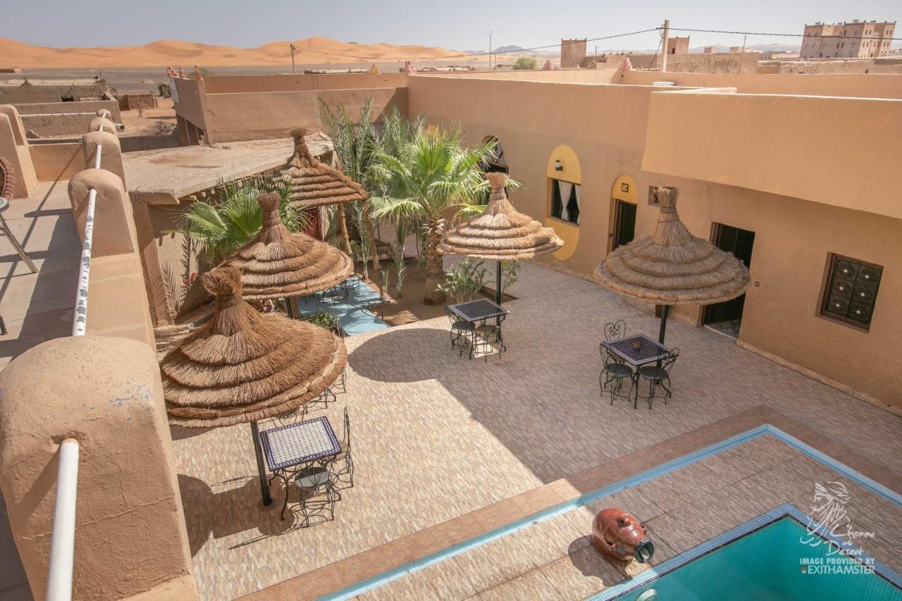 L'Homme Du Desert A Merzouga Exterior photo